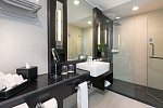 Radisson Suites Bangkok Sukhumvit