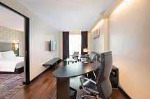 Radisson Suites Bangkok Sukhumvit - Wohnbsp. One Bedroom Suite (Zimmercodierung WB1)