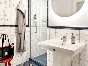 The Revolution Hotel - Wohnbeispiel Shared Bath Suite
