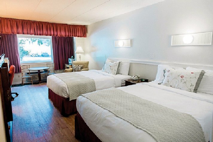 Shoreway Acres Inn