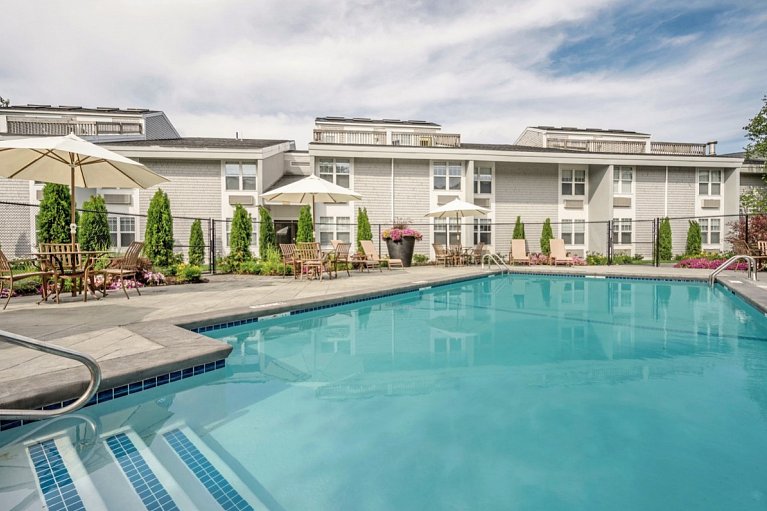 Holiday Inn Cape Cod - Hyannis