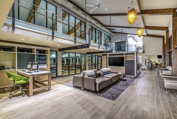 Holiday Inn Cape Cod - Hyannis