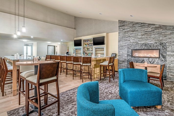 Holiday Inn Cape Cod - Hyannis