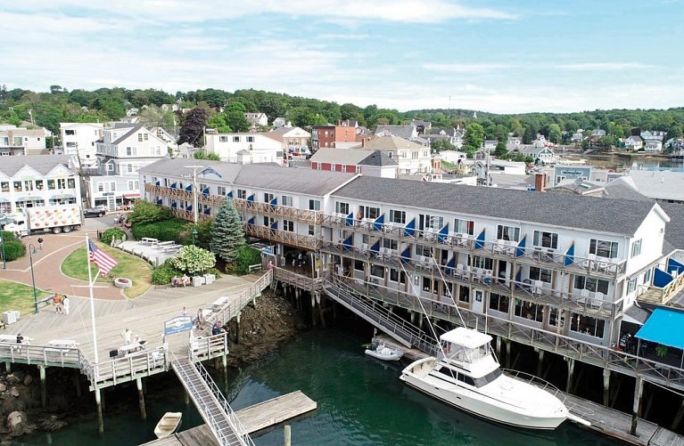 Fisherman's Wharf Inn