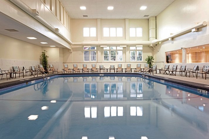 DoubleTree by Hilton Hotel Cape Cod - Hyannis