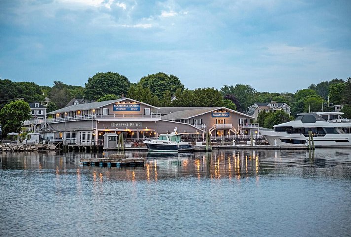 Boothbay Harbor Oceanside Inn