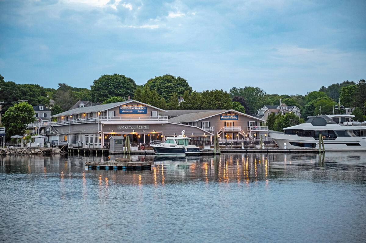 Boothbay Harbor Oceanside Inn