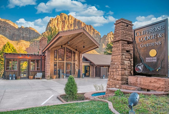 Cliffrose Springdale, Curio Collection by Hilton