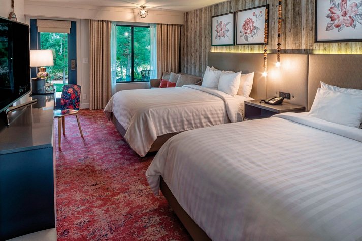 Cliffrose Springdale, Curio Collection by Hilton - Wohnbeispiel Riverside Double Queen (Zimmercodierung UG4)