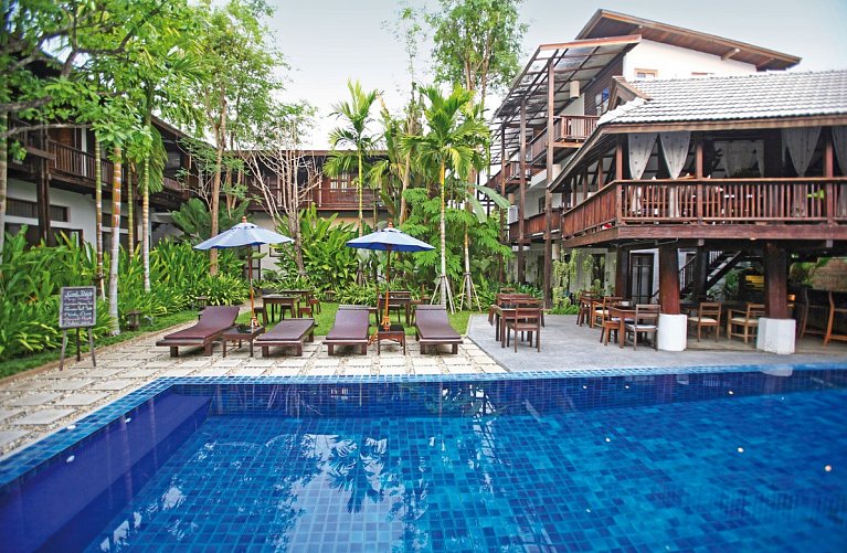 Banthai Village