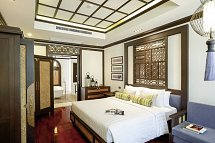 Na Nirand Romantic Boutique Resort - Wohnbeispiel Romantic Lanna Corner Suite (Zimmercodierung WB1)