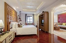 Na Nirand Romantic Boutique Resort - Wohnbeispiel Riverfront Colonial Suite (Zimmercodierung WB2)