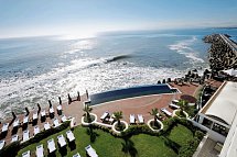 Radisson Collection Hotel Waterfront