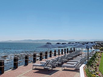 Radisson Collection Hotel Waterfront