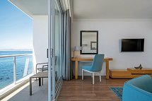 Radisson Collection Hotel Waterfront