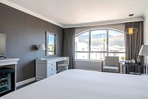 Radisson Collection Hotel Waterfront