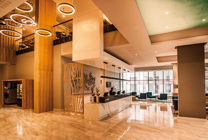 Stay Easy Cape Town City Bowl