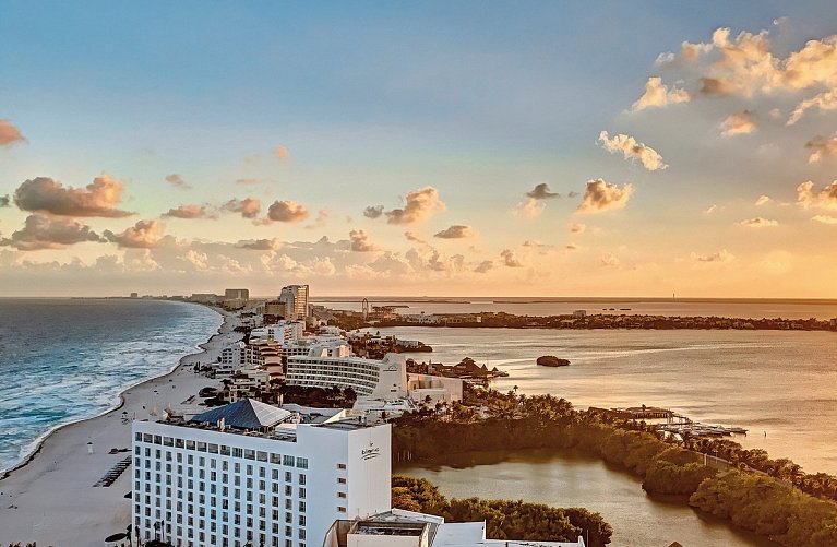 Royalton Chic Cancun