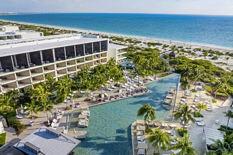 TRS Coral Hotel