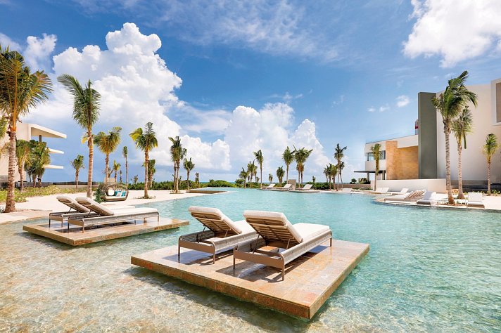 TRS Coral Hotel