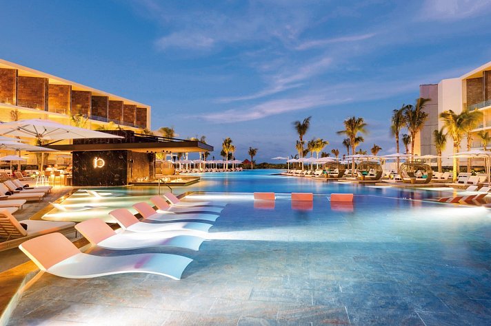 TRS Coral Hotel