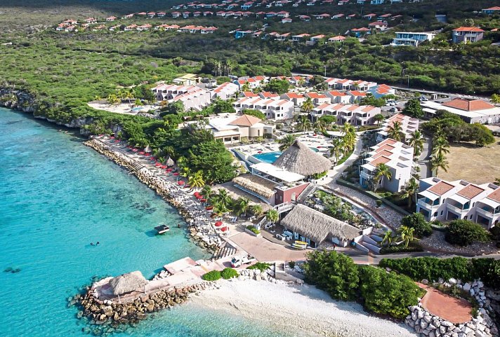 Coral Estate Luxury Resort