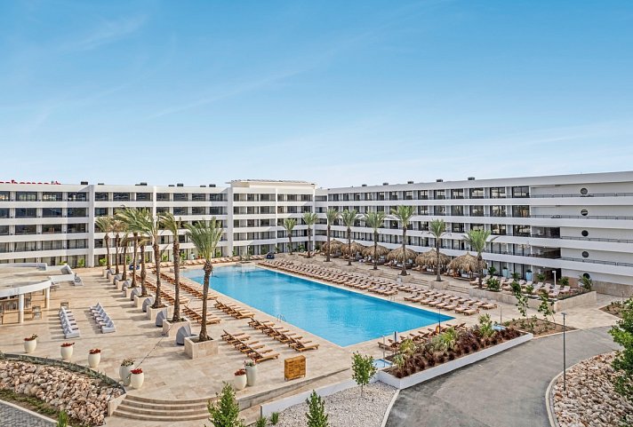 The Rif at Mangrove Beach Corendon Curaçao All-Inclusive, Curio by Hilton