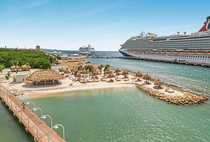 The Rif at Mangrove Beach Corendon Curaçao All-Inclusive, Curio by Hilton