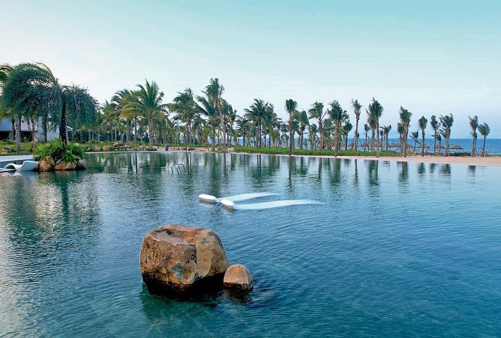 Bliss Hoi An Beach Resort & Wellness