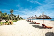 Bliss Hoi An Beach Resort & Wellness