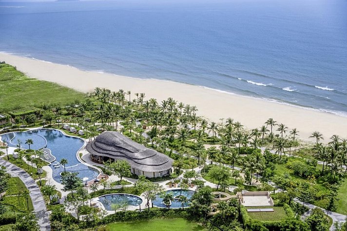 New World Hoiana Beach Resort