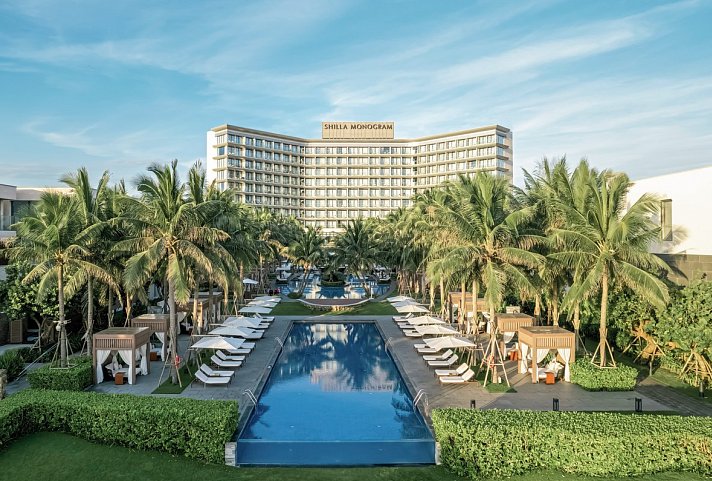 Shilla Monogram Danang