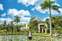 Samabe Bali Suites & Villas - Eingangsbereich Villa (Zimmercodierungen VBO & WB2)
