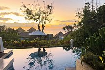 Samabe Bali Suites & Villas - Beispiel Außenbereich 2 Bedroom Ocean Pool Villa (Zimmercodierung VB3)