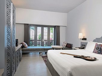 Hard Rock Hotel Bali - Wohnbeispiel Deluxe King (Zimmercodierung UD1)