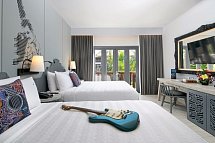 Hard Rock Hotel Bali - Wohnbeispiel Deluxe Premium Two Queens (Zimmercodierung UM1)