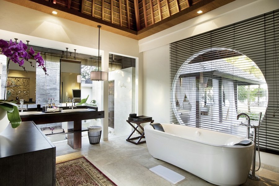 The Royal Santrian Luxury Beach Villas - Beispiel Bad Deluxe Pool Villa (Zimmercodierung VD1)