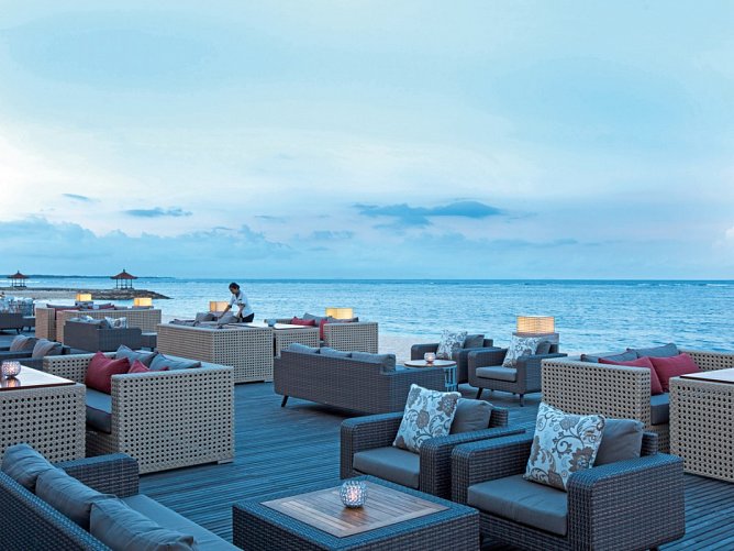 The Royal Santrian Luxury Beach Villas