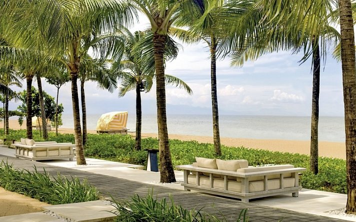 The Royal Santrian Luxury Beach Villas