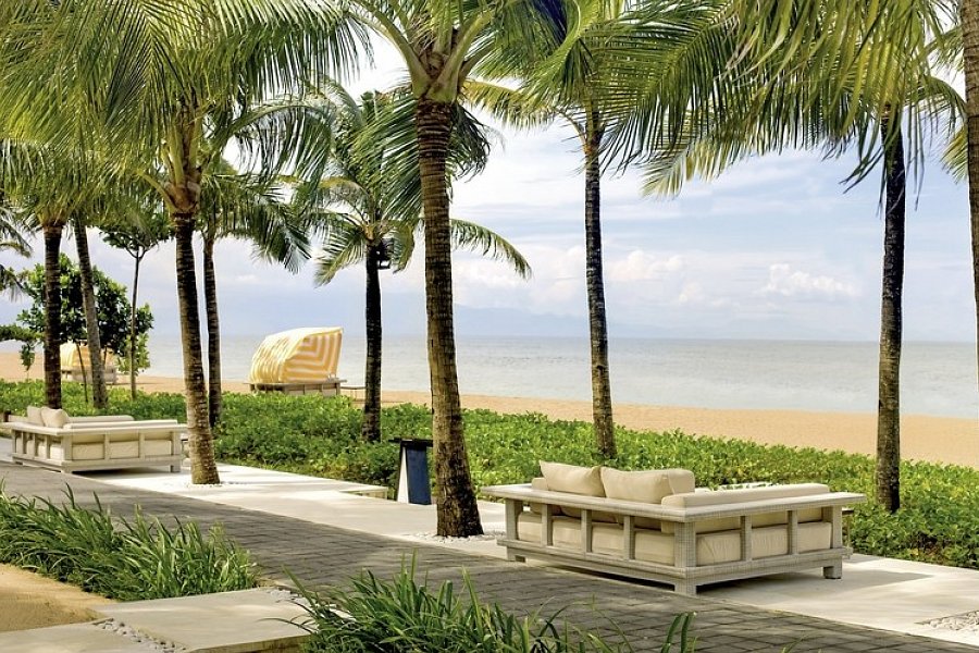 The Royal Santrian Luxury Beach Villas