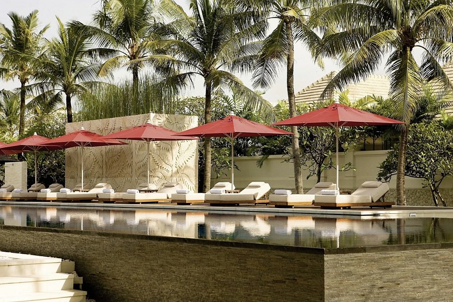 The Royal Santrian Luxury Beach Villas