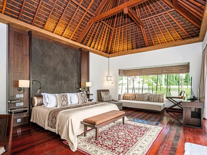 The Royal Santrian Luxury Beach Villas