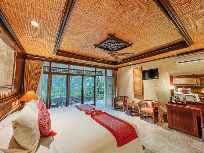 Tjampuhan Hotel & Spa - Wohnbeispiel Premier Raja (Zimmercodierung UM1)