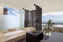Grand Seminyak - Lifestyle Boutique Bali Resort - Beispiel Balkon Seminyak Ocean Suite (Zimmercodierung WB2)