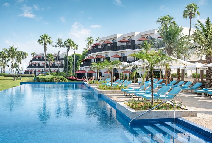 JA The Resort – JA Palm Tree Court