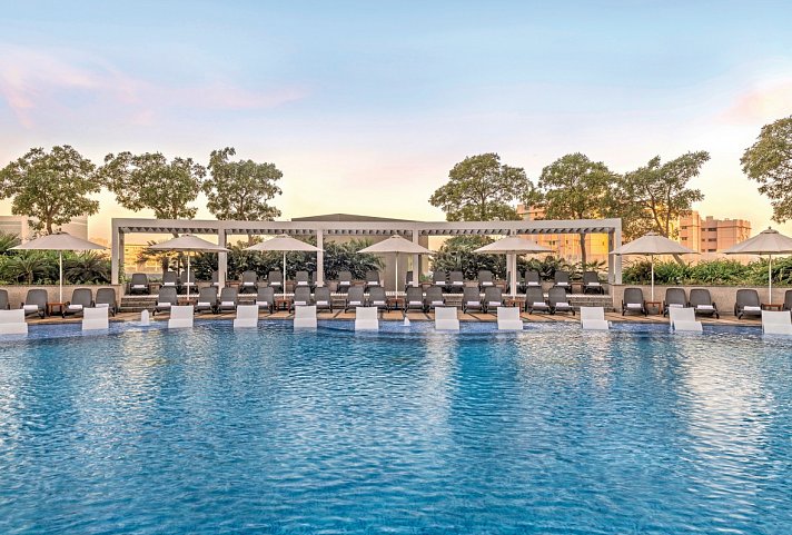 Stopover Programm Dubai Kompakt - Hyatt Regency Dubai Creek Heights - Pool
