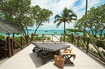 SAii Phi Phi Island Village - Wohnbeispiel Beachfront Junior Suite (Zimmercodierung JBO)