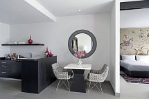 The Pavilions Phuket - Wohnbeispiel Tropical View Suite (Zimmercodierung WB1)