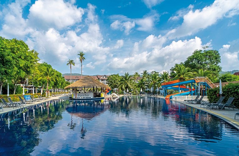 Sunwing Kamala Beach