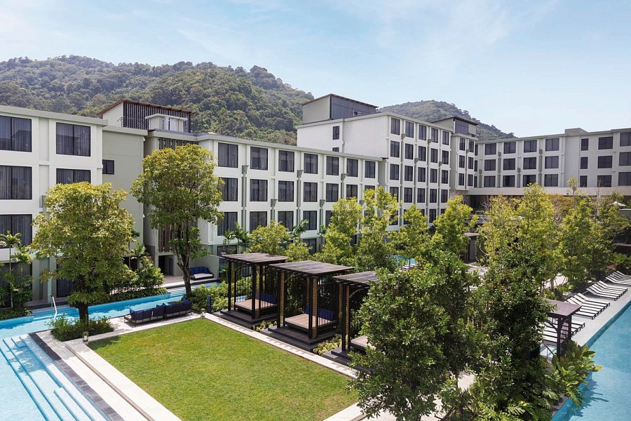 Four Points by Sheraton Phuket Patong Beach Resort